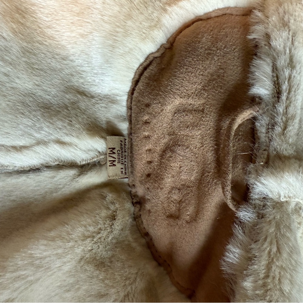 UGG Jacket - image 4